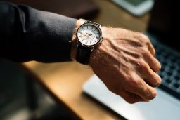 How Sales Managers Can Optimize Their Time To Become More Efficient 1
